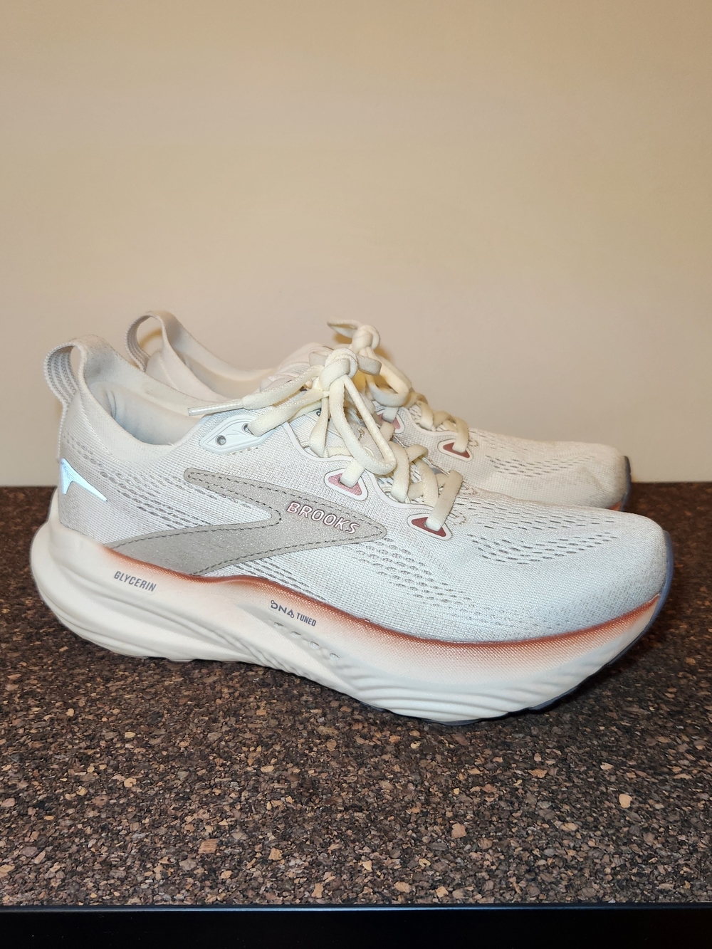 Brooks Glycerin 22 Running Shoes Womens Size 6.5
